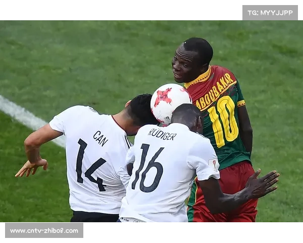 “非洲杯卫冕冠军科特迪瓦0-0闷平喀麦隆，小组头名之争悬念留至末轮”